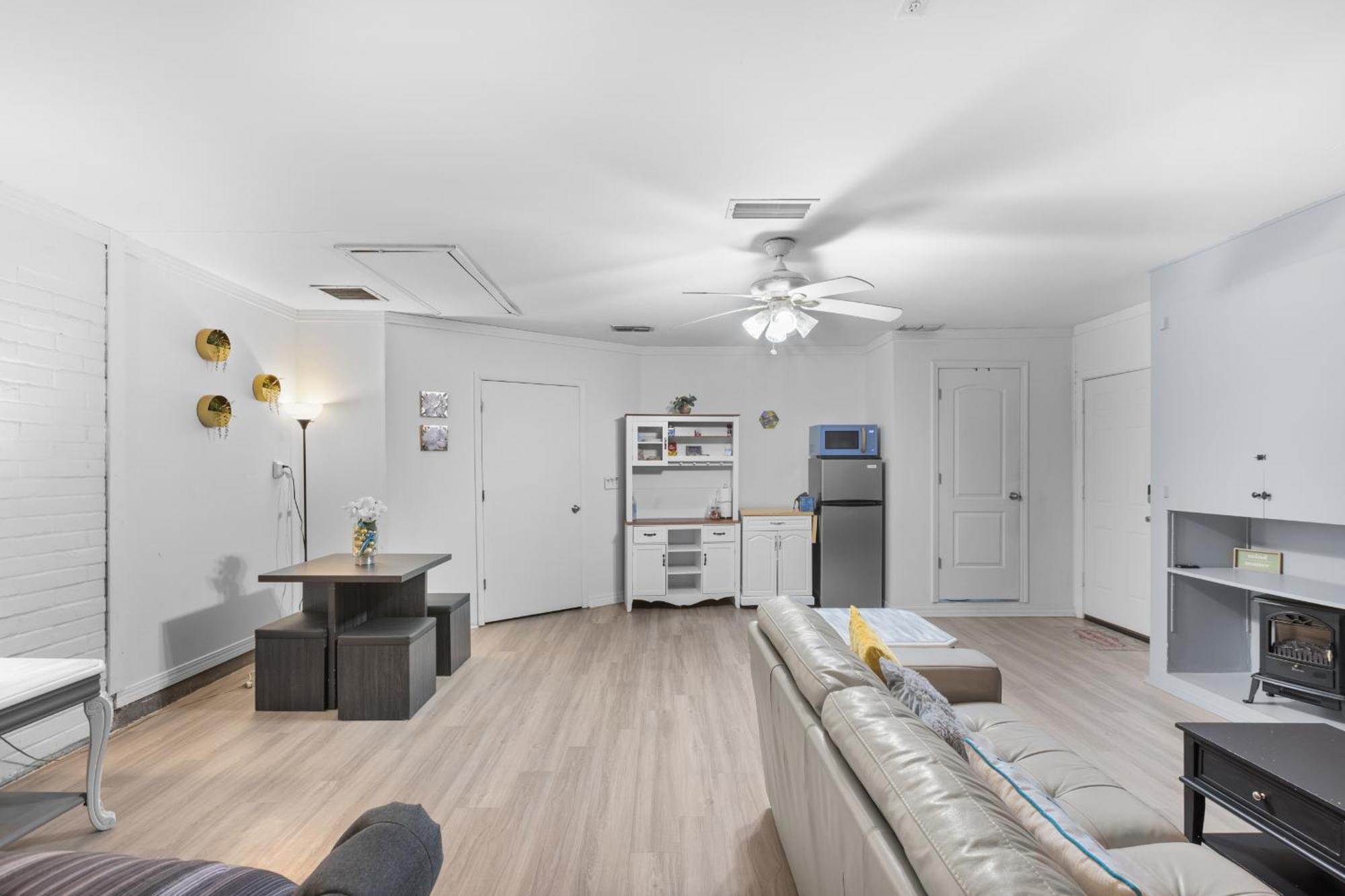 Pet Friendly Large Studio With Free Wi-Fi In Great Location! Orange Park Exterior foto
